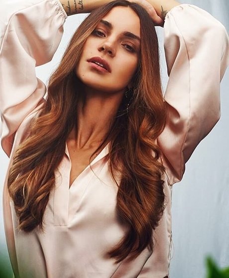 Ekaterina Klein model hd photo