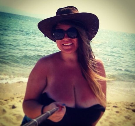 Stella Vulcheva art star pictures