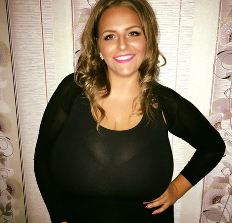 Stella Vulcheva porn star photos