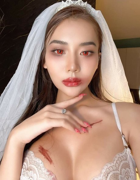 Watsamon adult actress gallery