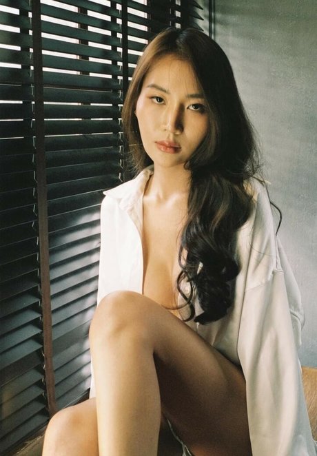 blonde famous onlyfans sexy nudes pic