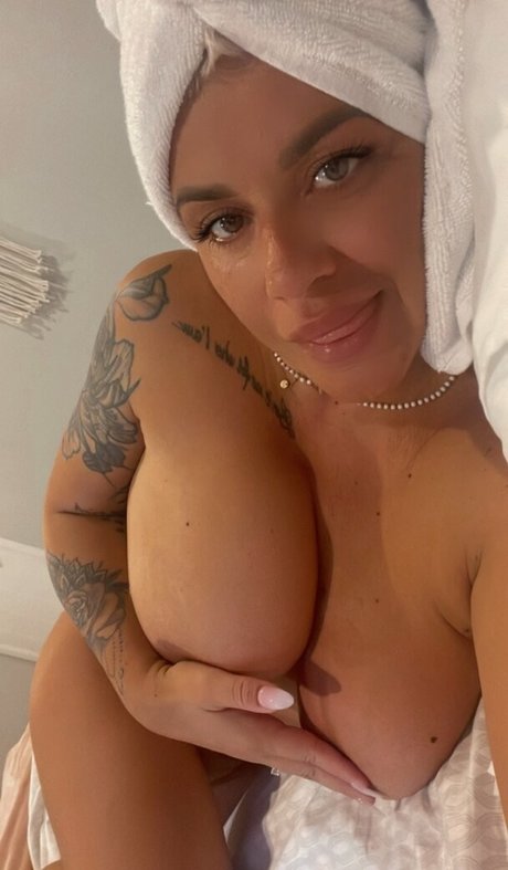 Raluval erotic star pics