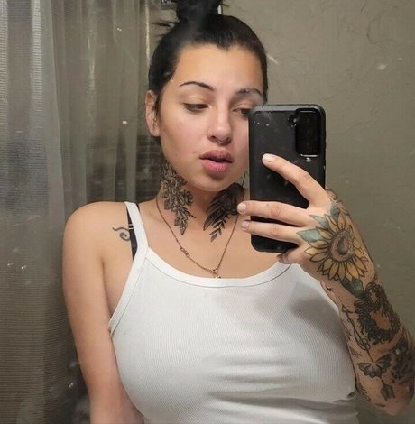 Greanbeantv pornstar hot picture