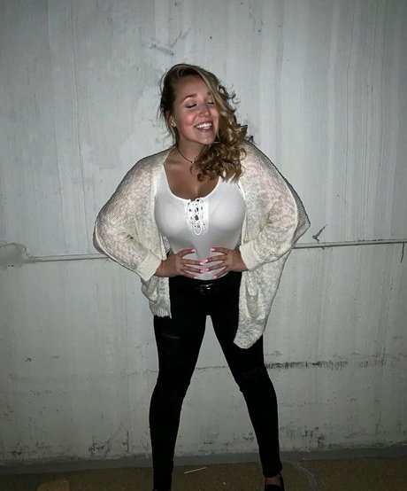 fat girls onlyfans adult img