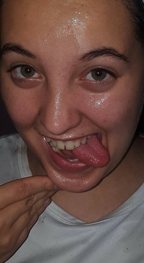 cumslut val xxx model img