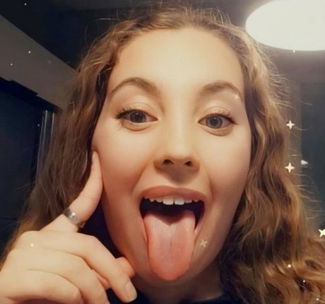 cumslut val erotic model images