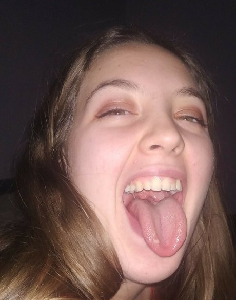 cumslut val star free img