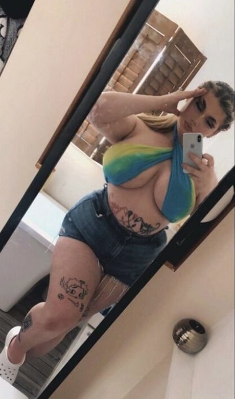 Sophie C sexy pornstar photos