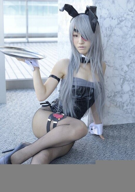 Aimy A model top img