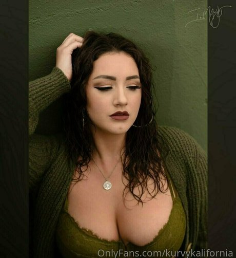 Kurvy Kalifornia free pornstar img
