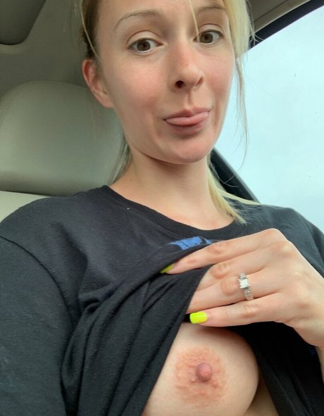 Fill Potential naked model pictures