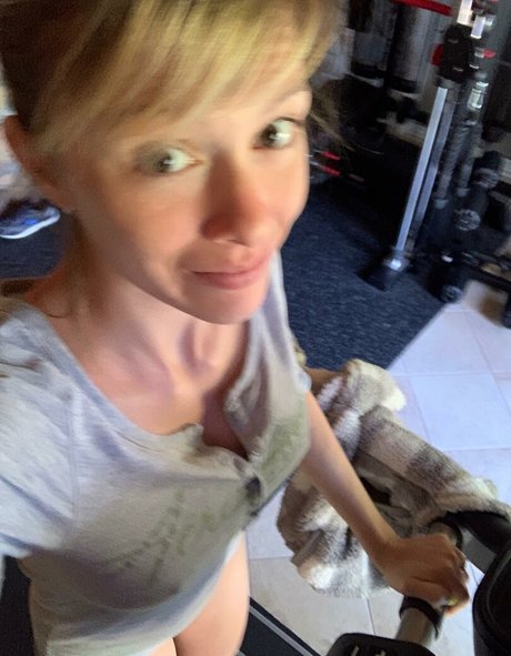 Fill Potential nice actress pictures