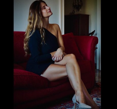 famous femboy onlyfans perfect photos