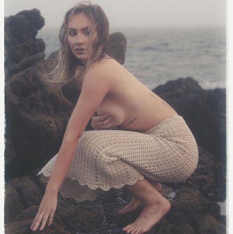 Anya Nicolodi model beautiful photos