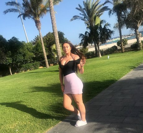 Soph Alice star pretty archive