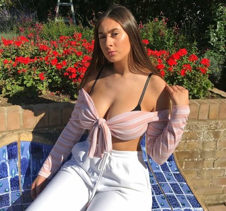 huge fake tits onlyfans art nude picture