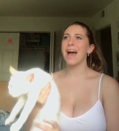 skinny milf onlyfans free naked img