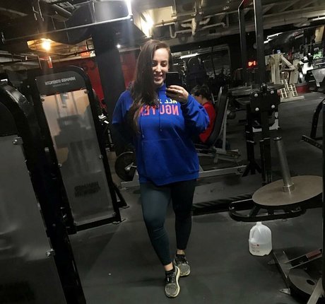 Sydney Martichuski star porn picture