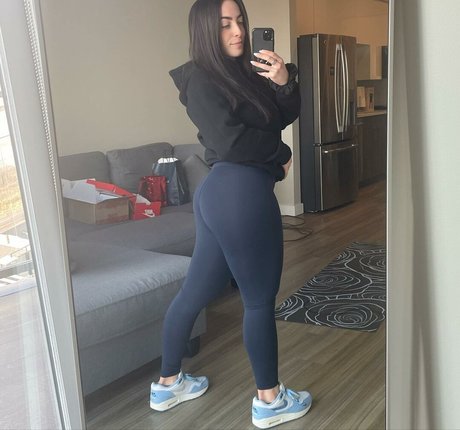 Sydney Martichuski nudes actress photos