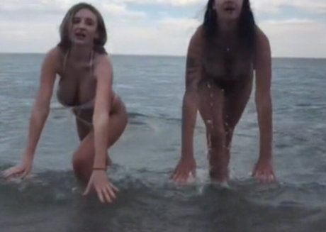 Lauren Stephens hot actress galleries