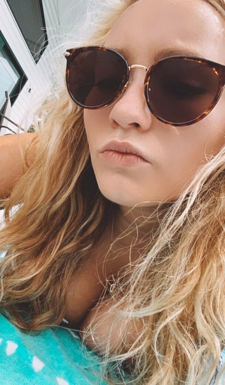 Ohhhayitstays best model pics