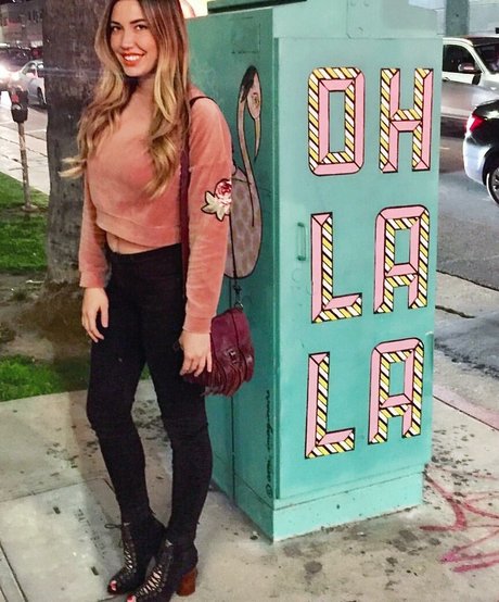 blonde handjob onlyfans free pictures