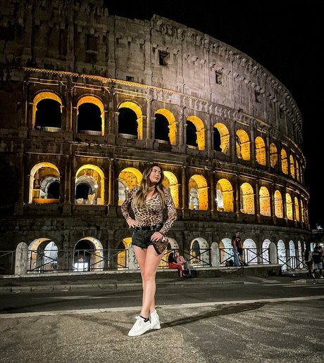 waitress onlyfans perfect img