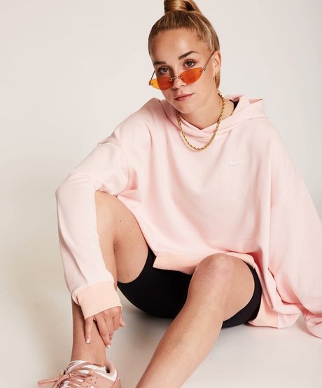 Giulia Gwinn sex actress photo