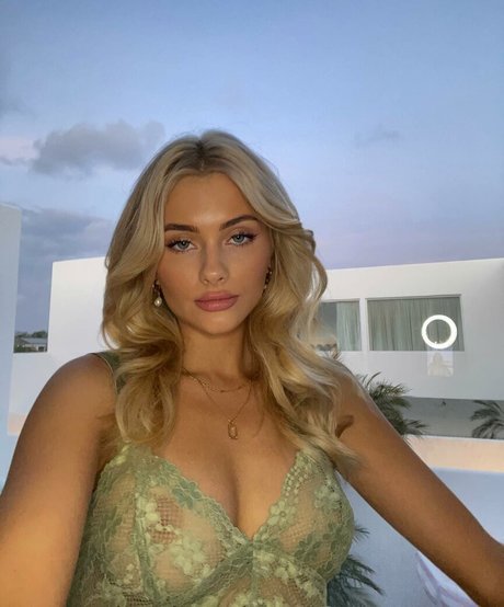 Jami Knight_ pornstar perfect image