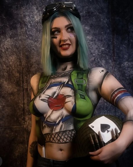 Yangstudios exclusive model pic