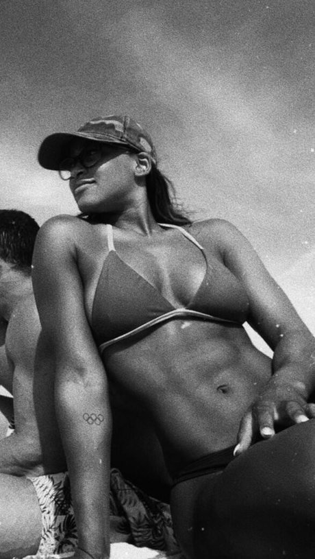 Rebeca Andrade model perfect img