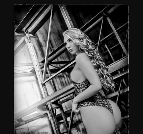 yarinchen0402 star xxx gallery