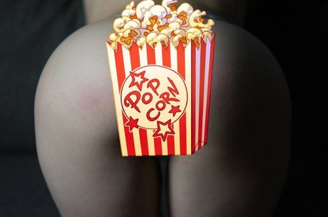 yarinchen0402 high quality actress pic