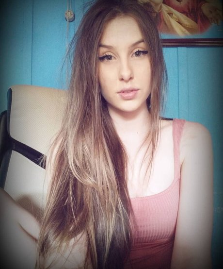 Marina Vozniak star nudes pic