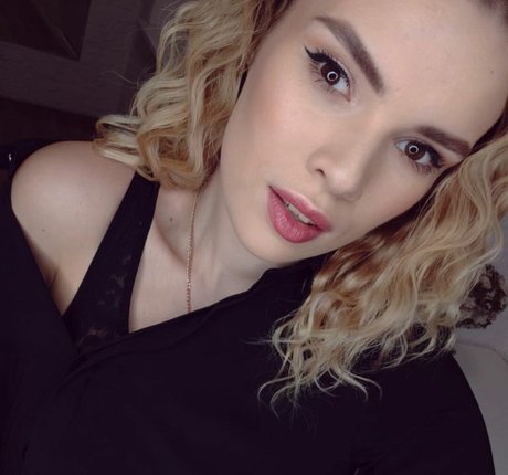 Sveta Koltunova star free picture