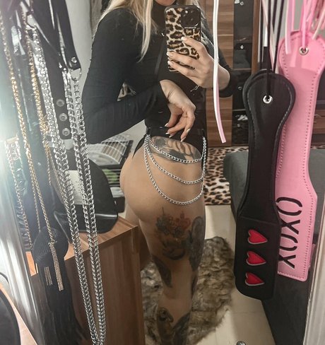 Nessyfox pornstar perfect pictures