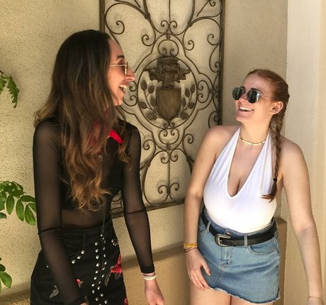 cute ladyboy onlyfans art naked photos