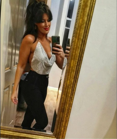 Vicki Walker art star pics