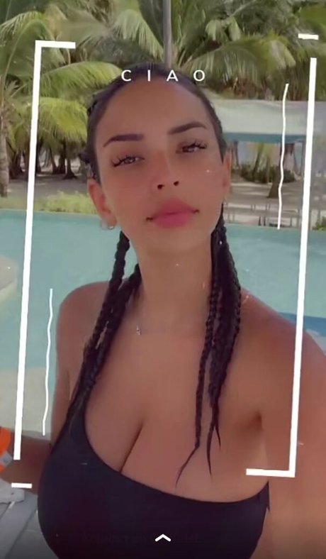 chicks with dicks onlyfans free naked photo