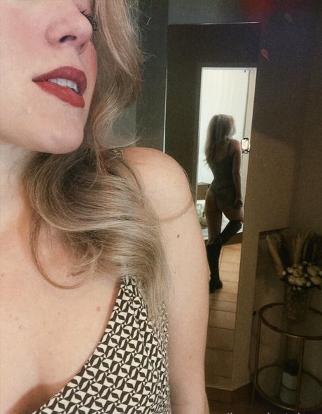 love katrina nude model image