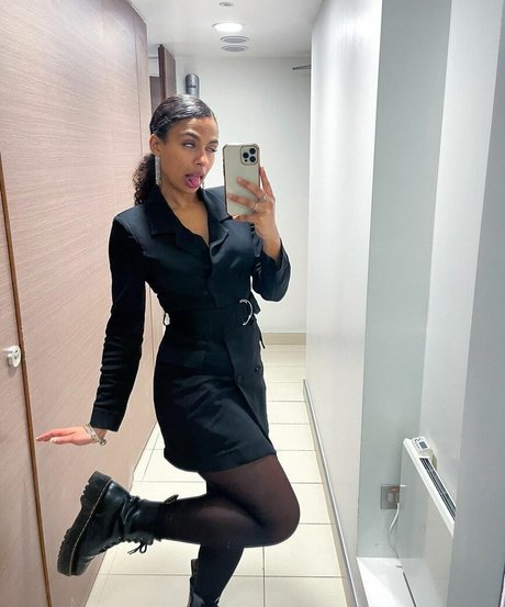 Kemi Rodgers model pornographic image