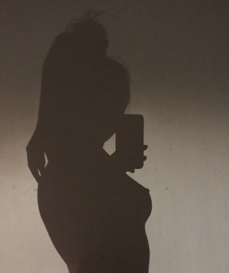 Ceara Maya naked model galleries