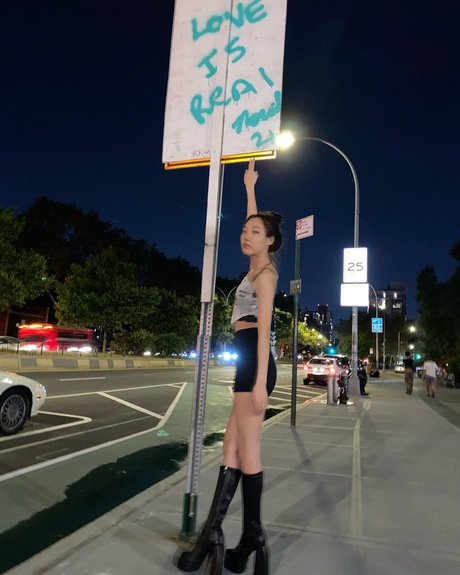 Eulakim model adult photo