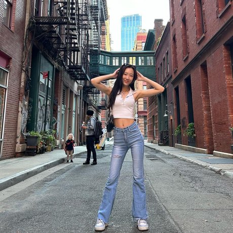 Eulakim pretty pornstar pic