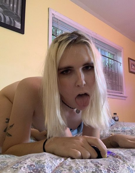 Aliss Disaster perfect model image