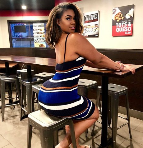 Alexus Danisha exclusive model img