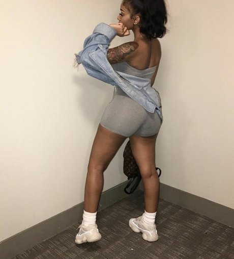 pov milf onlyfans free porn gallery