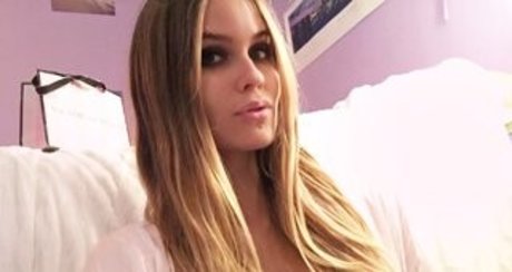 Juliet Says ASMR pornstar xxx image