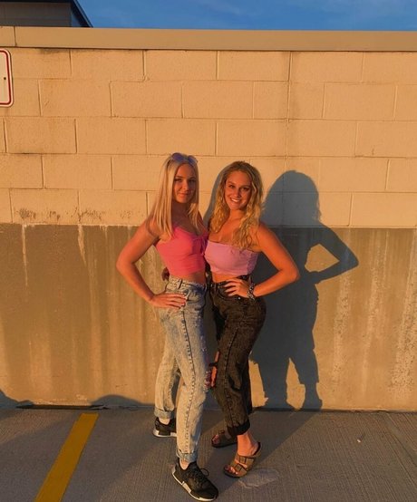 shemale fucks girl onlyfans sexy nudes photos