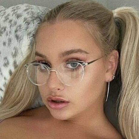 Rori Rain beautiful pornstar archive